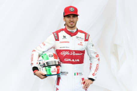 2021 Antonio Giovinazzi Racing F1 Suit Alfa Romeo Orlen - Rental Sports