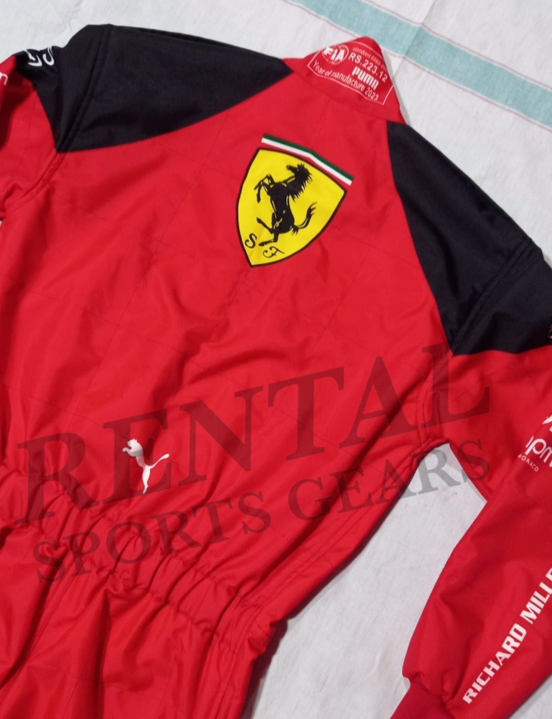 Carlos Saniz Ferrari 2023 Suit Printed - F1 Race Suit - Rental Sports