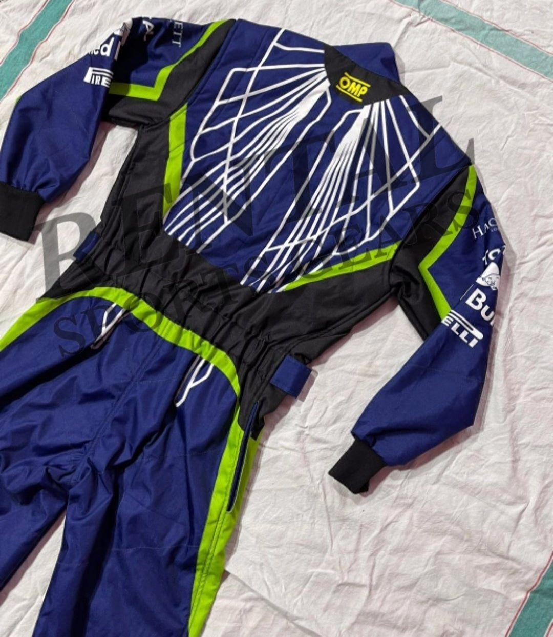 Aston Martin NORTHWEST Race Suit F1 - Rental Sports