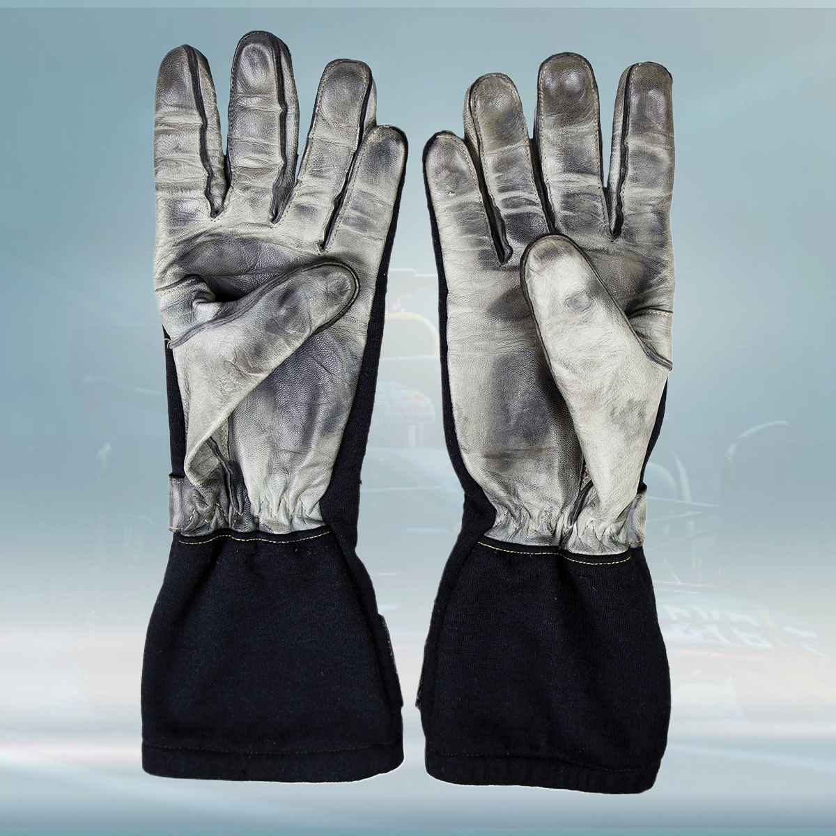 2002 Kimi Räikkönen Race McLaren Mercedes F1 Gloves - Rental Sports