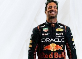 Redbull ORACLE Daniel Ricciardo 2023 Suit F1 Race Suit